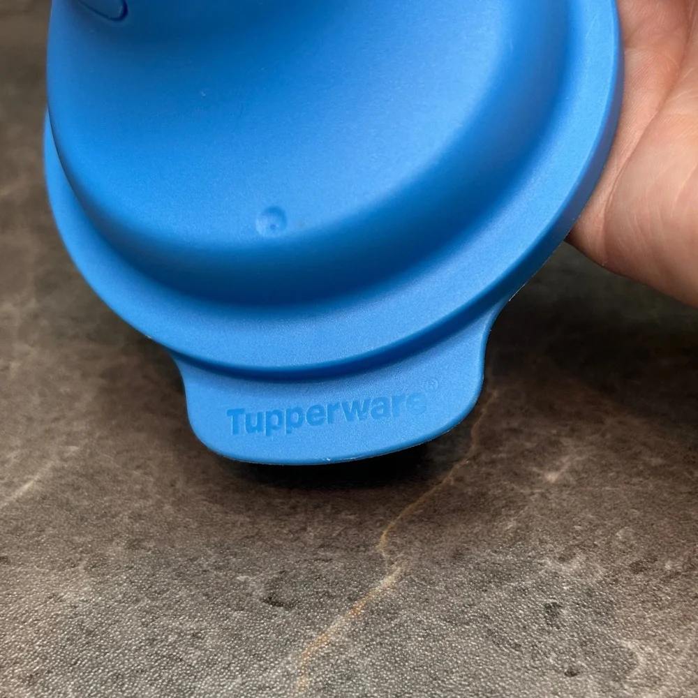 Tupperware Quick Shake Container 15oz 450ml Blue Lid Blender Insert 7737A-3